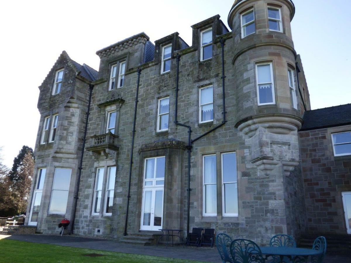 Апартаменты The Pipers No 7 Lomond Castle Баллок Экстерьер фото